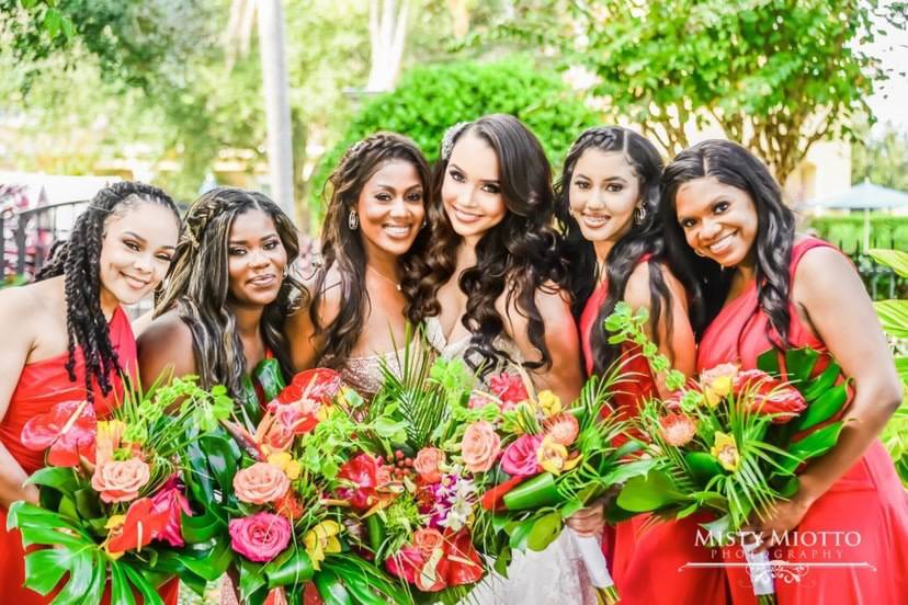 Bride & Bridesmaids Bouquets