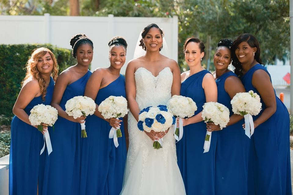 Bride & Bridesmaids Bouquets