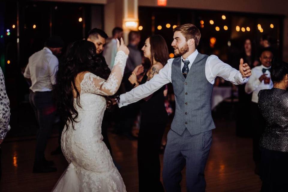 Bride & Groom Dancing