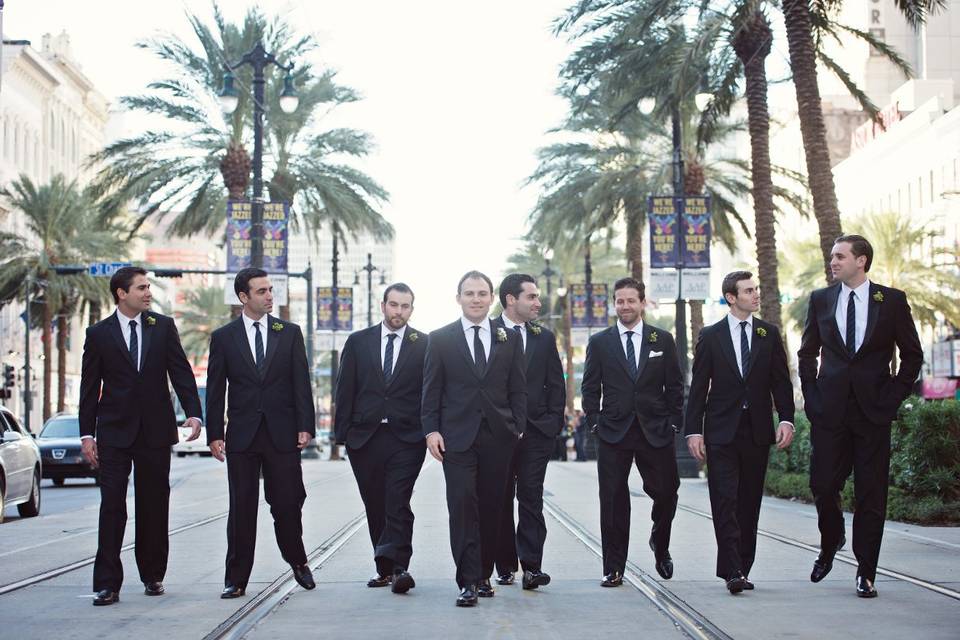 Beautiful Bridesmaids on Canal Street!