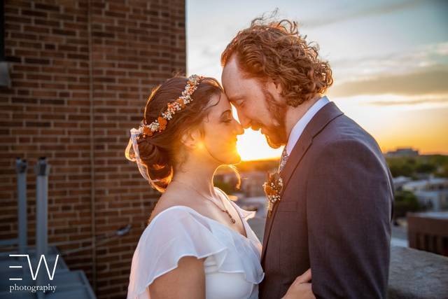 Essence Photo & Video