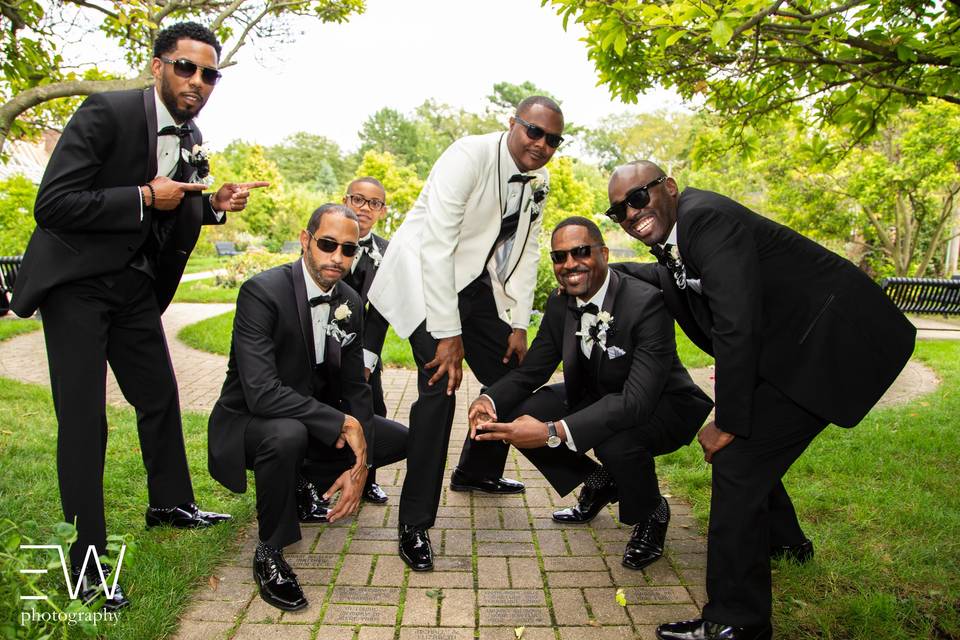 Groomsmen
