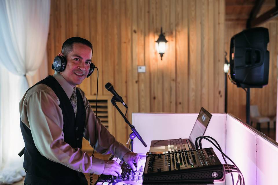 DJ Bambú Entertainment