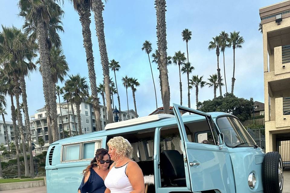Funky Bus - 1968 VW Bus Rental