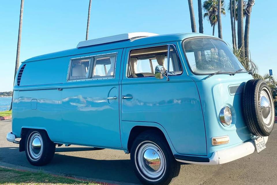Funky Bus - 1968 VW Bus Rental