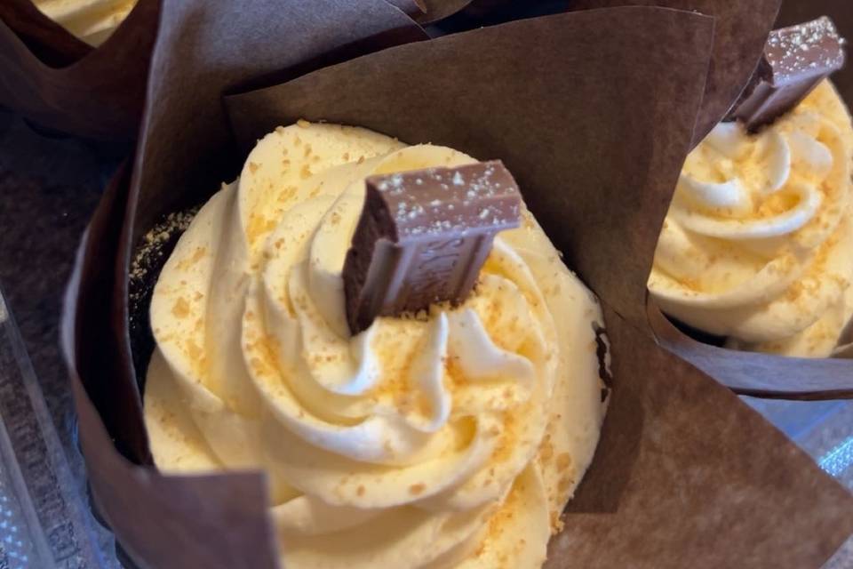 Little Bears Cupcakery