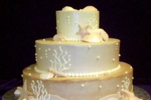 Beach theme wedding cake