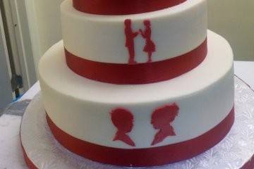 Wedding cake with reds