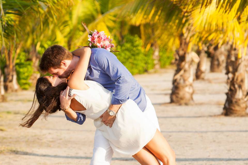 Elopement at DoubleTree Resort by Hilton Central Pacific, Puntarenas, Costa Rica