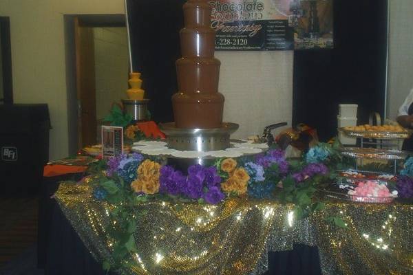 WE LOVE TO GO TO THE WEDDING FAIR AND FEATURE OUR BIG DIPPER.  WE CAN ACCOMMODATE ALL EVENTS AND PARTIES BIG OR SMALL.