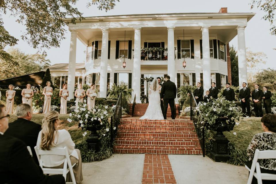 Victoria Belle Mansion and Vintage White Barn