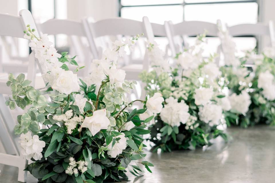 Lily Ever After: Floral Arch Rentals