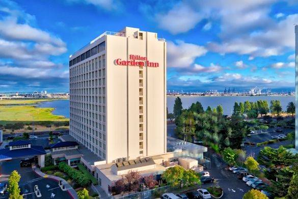 Exterior view of Hilton Garden Inn San Francisco/Oakland Bay Bridge