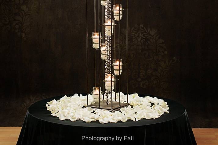 Eye-catching candle display