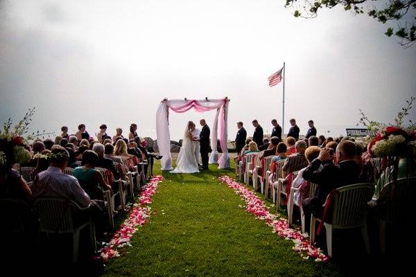 Pink wedding ceremony