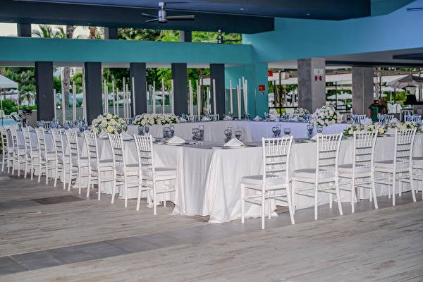 Reception hall