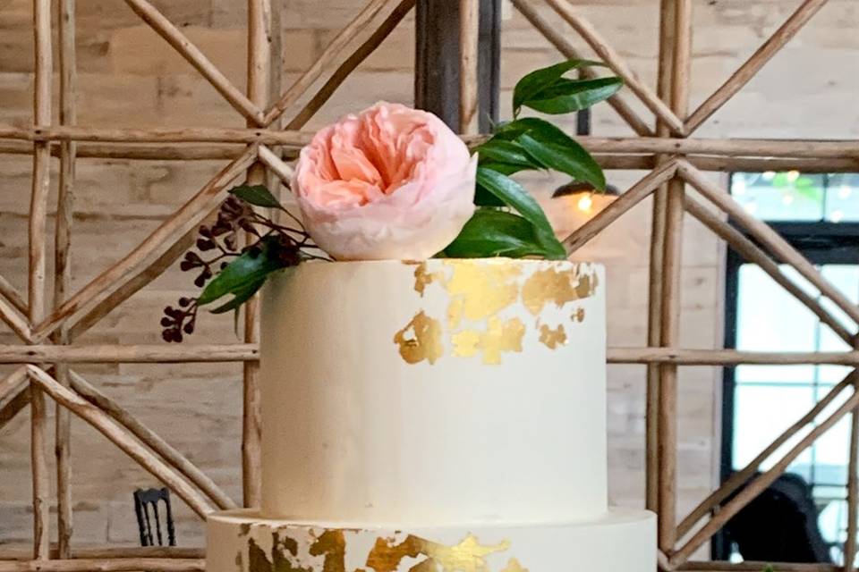 Classic Gold Leaf Wedding Cake