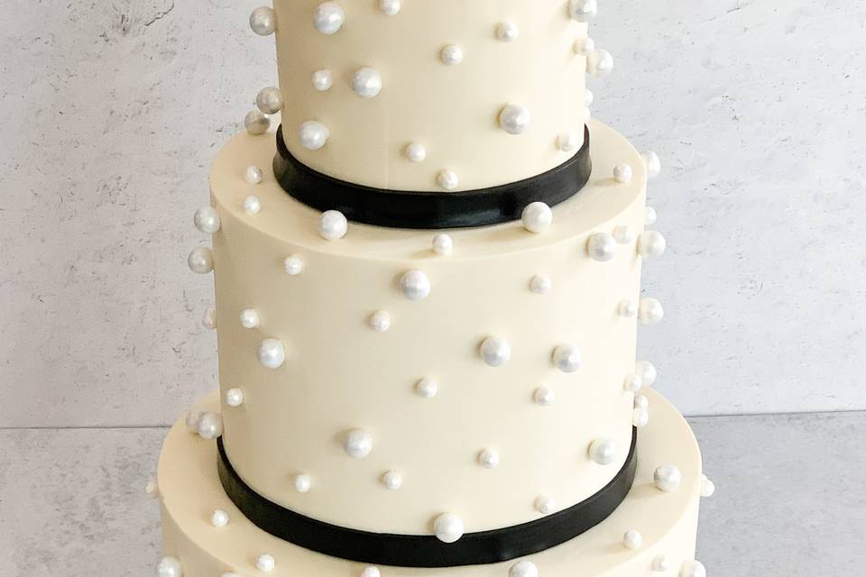 Falling Pearls Wedding Cake
