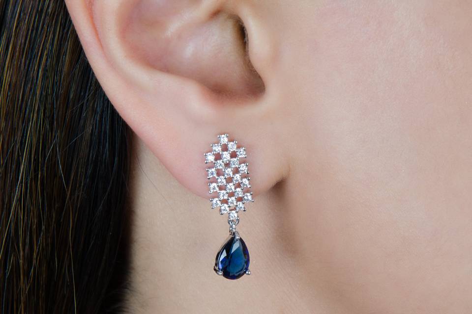 Blue earing