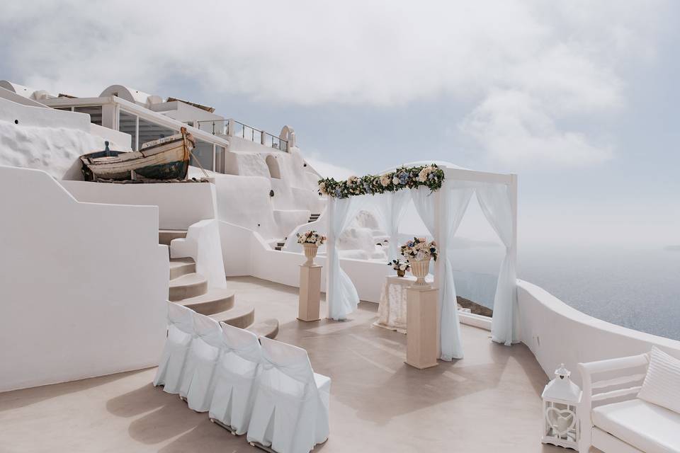 Wedding in Santorini