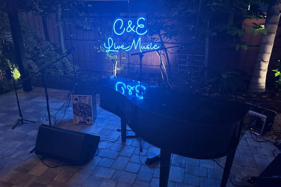 C&E