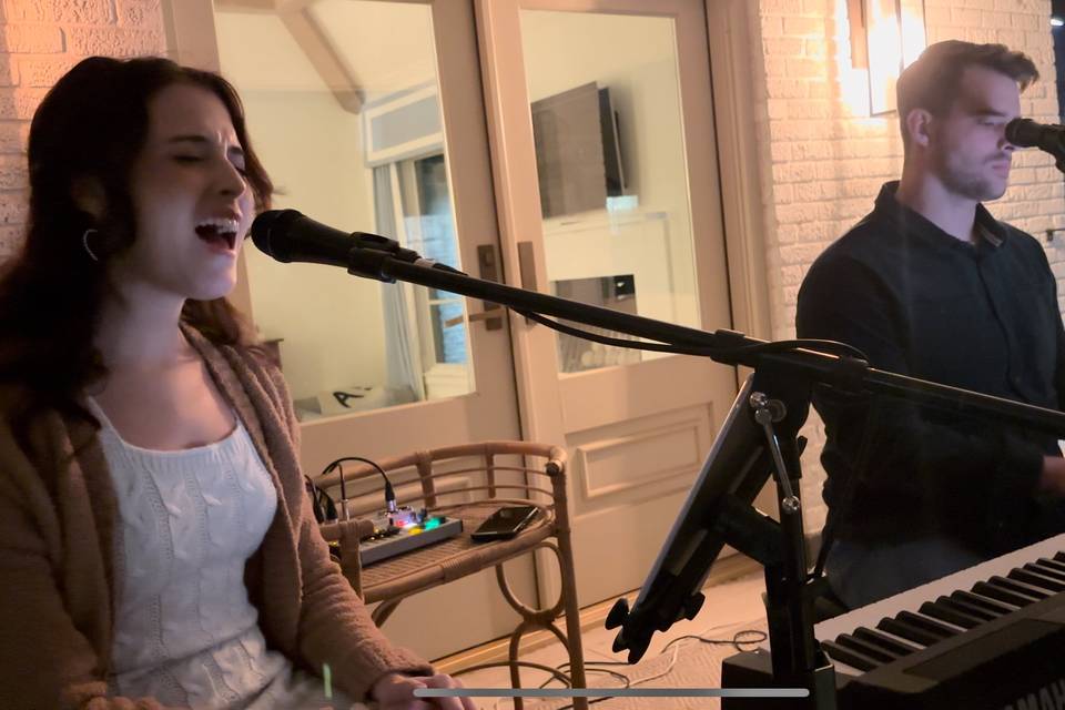 Live music duo!