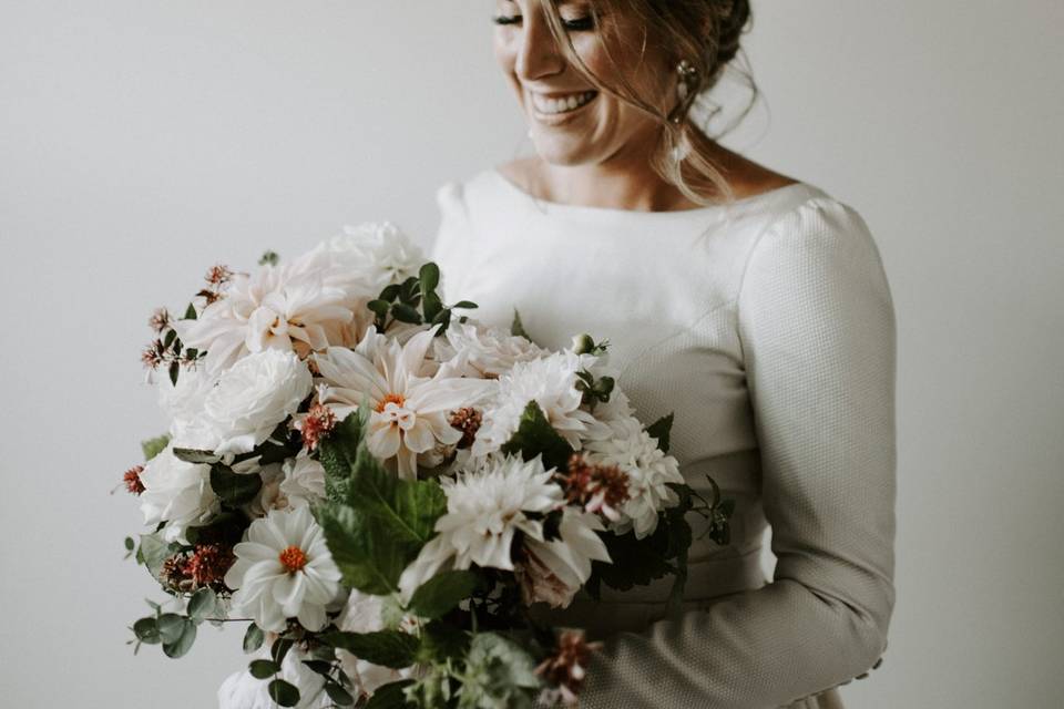 Stunning Bride @wildjunephotos