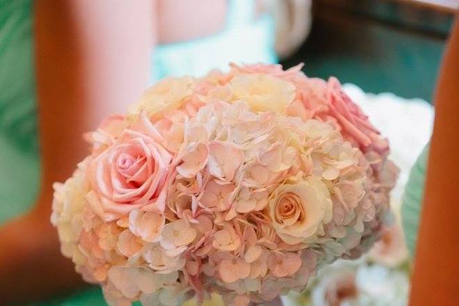 Blush pink arrangements