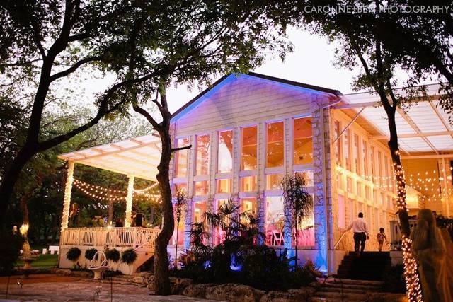 Casa Blanca On Brushy Creek