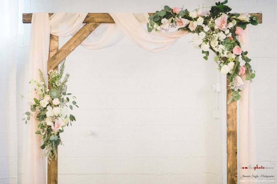 Wedding arch decor