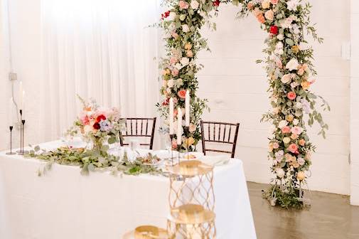 Sweetheart table