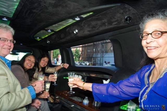 Dial 7 Car & Limousine