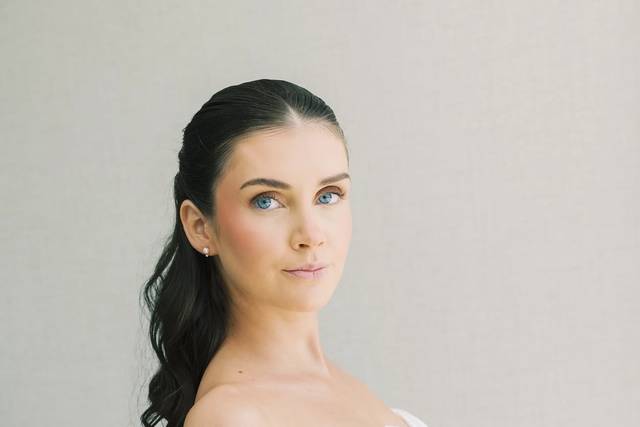Glam bride