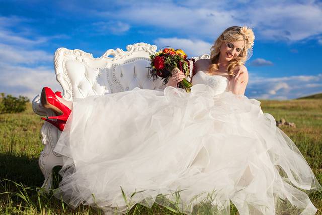 Glam Carnival Styled Wedding Shoot