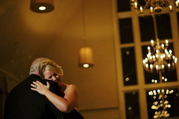 Father and daughter dance