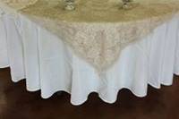 Table setting with centerpiece