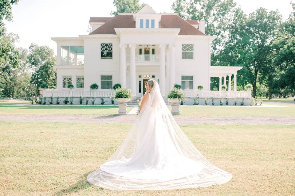 Willow Belle Mansion