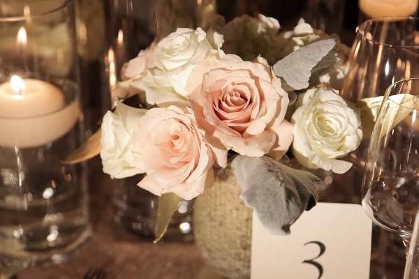 St. Regis Deer Valley, Park City, Utah
Photography by Pepper Nix, Florals by Artisan Bloom