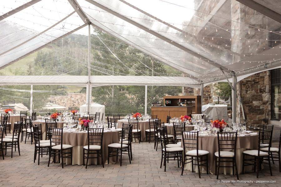 St. Regis Deer Valley, Park City, Utah
Photography by Pepper Nix, Florals by Decoration Inc.