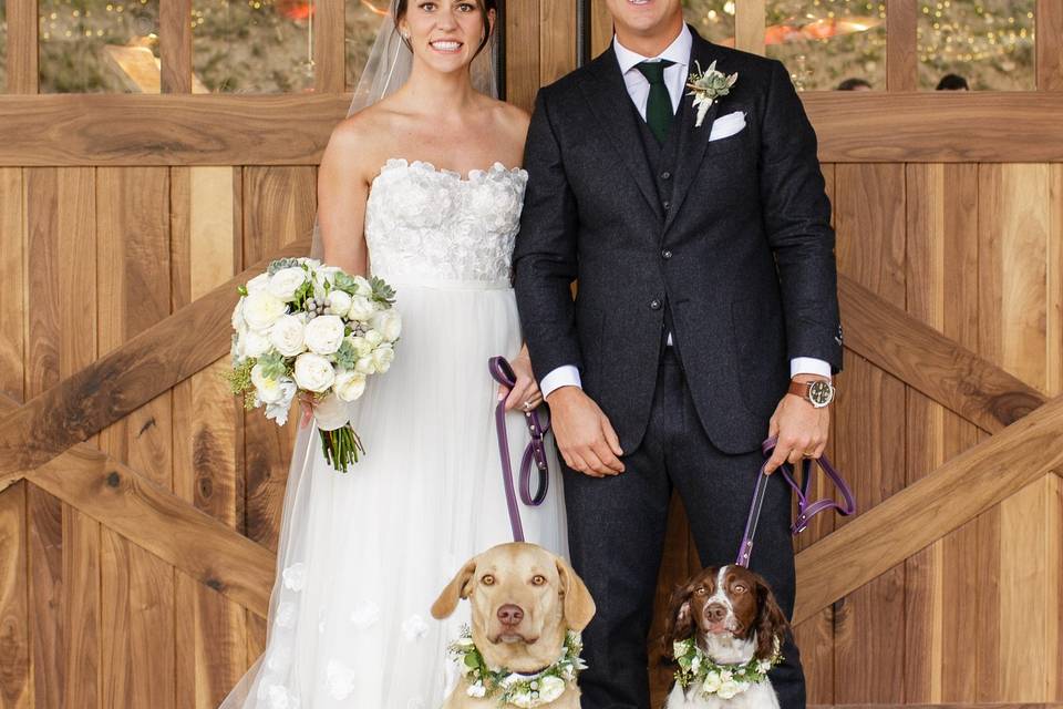 Blue Sky Ranch, Wanship, Utah
Photography by Sparkle Photography, Florals by Silver Cricket