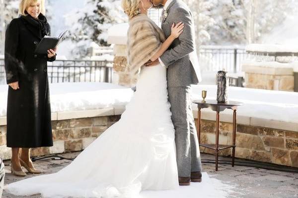 St. Regis Deer Valley, Park City, Utah
Photography by Pepper Nix, Florals by Artisan Bloom