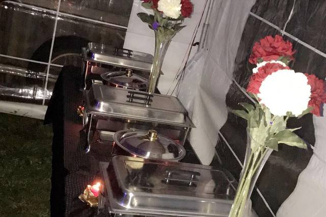 Tyty’s Kitchen Mobile Catering LLC.