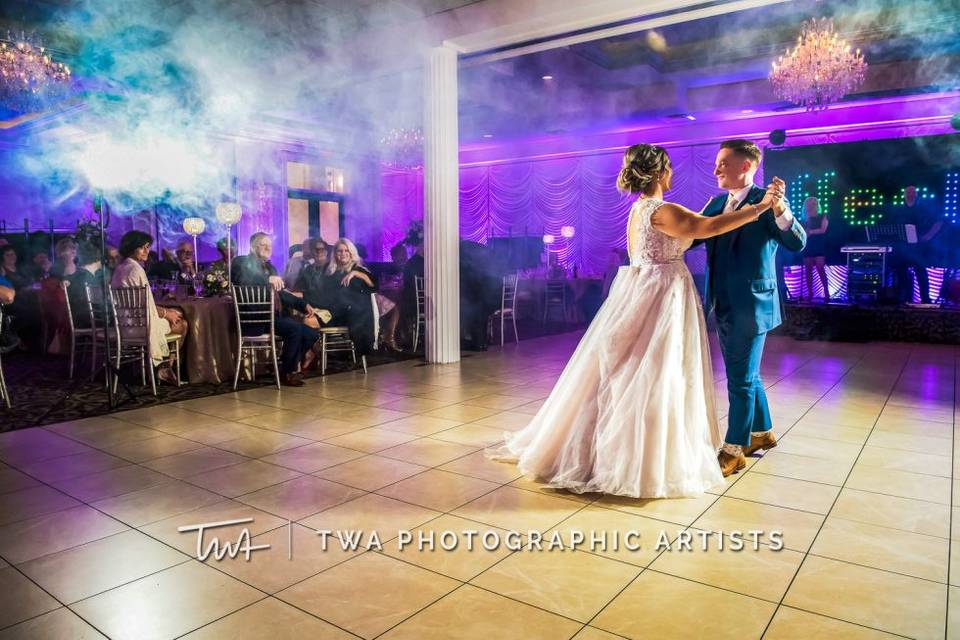 First dance at Pretty Banquet