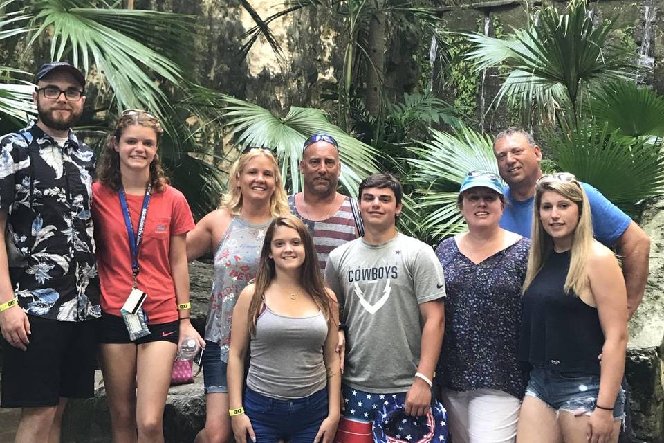 Family shot in Nassau