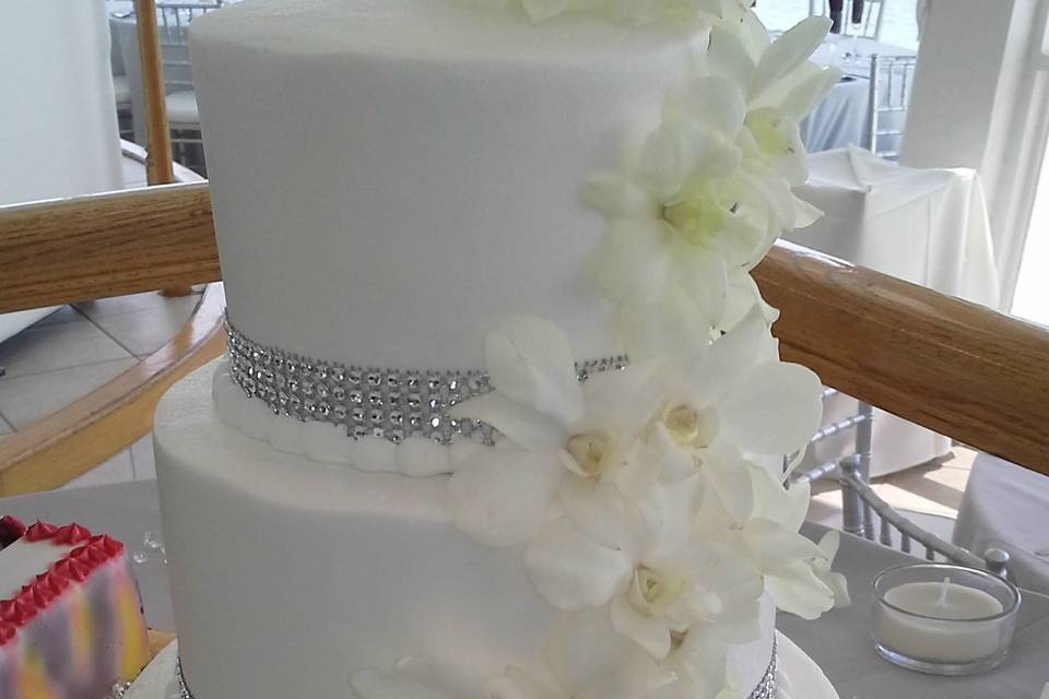 White floral wedding cake