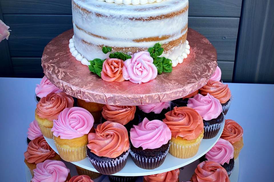 Naked cake with rose gold