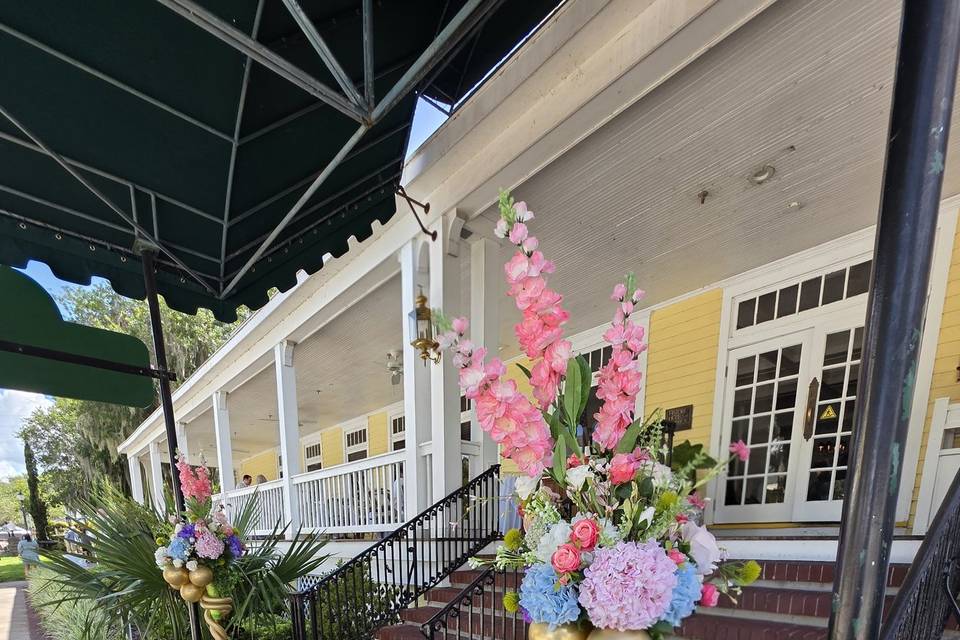 Balloon centerpieces