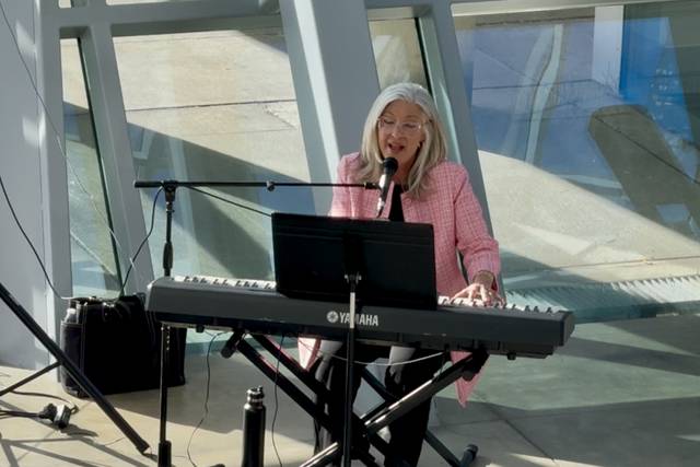 Julie Hufstetler Music