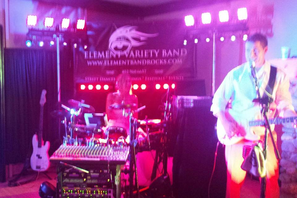 Element Dance Variety Band / DJ