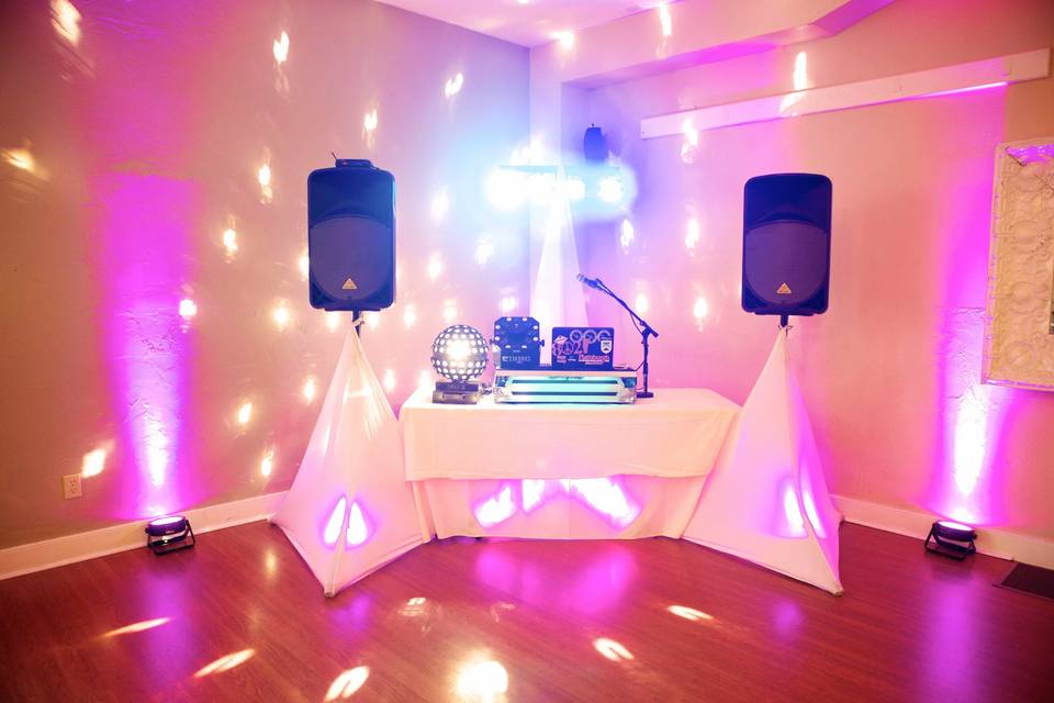 All-Inclusive DJ & Photography by El Folio Entertainment